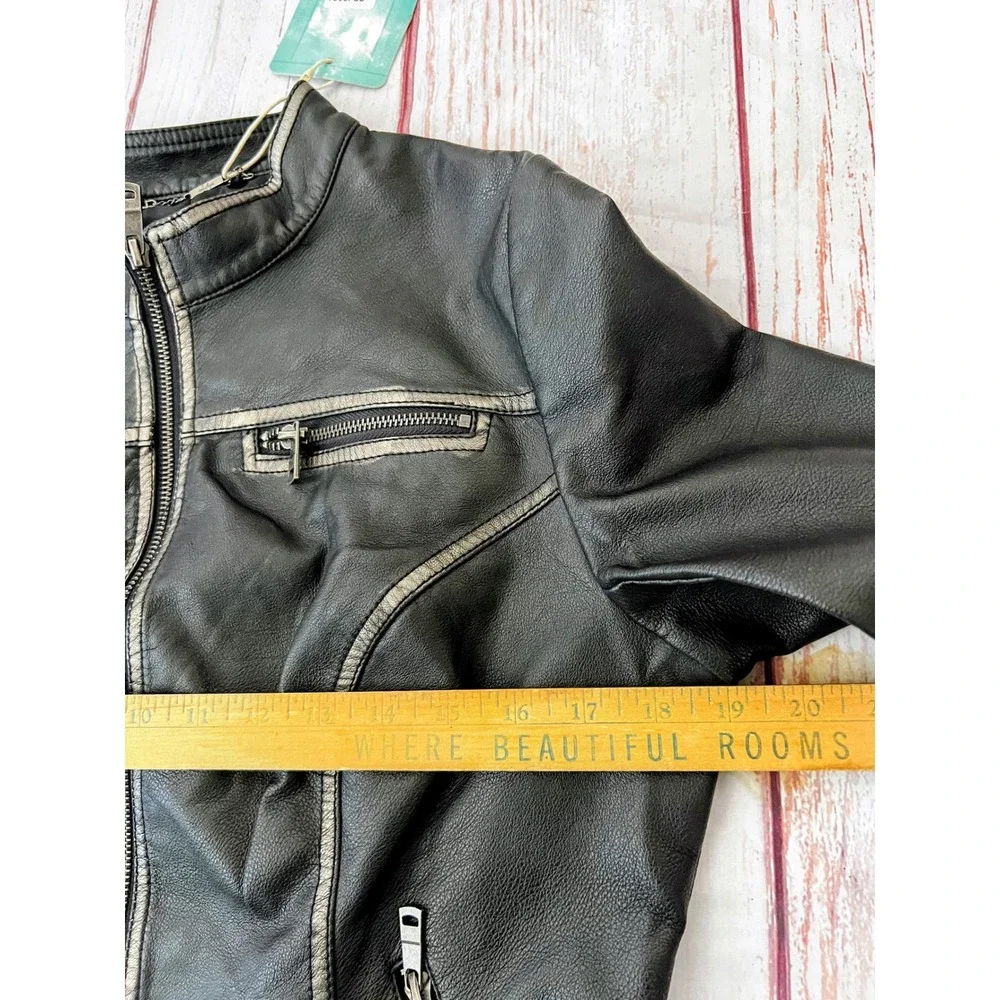 LA Coalition Womens Black Faux Leather Moto Jacket Metallic Trim Size M NEW